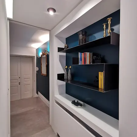 Apartment Salottino Carafa By Salotto Borbonico Neapel
