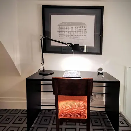 Salottino Carafa By Salotto Borbonico Apartment Naples